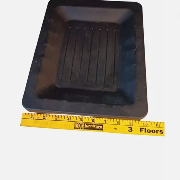 Land Rover Rear Floor Carpet Liner Rubber Mat 2012-17 Rectangular 12 3/4x10 inch - Picture 5 of 6